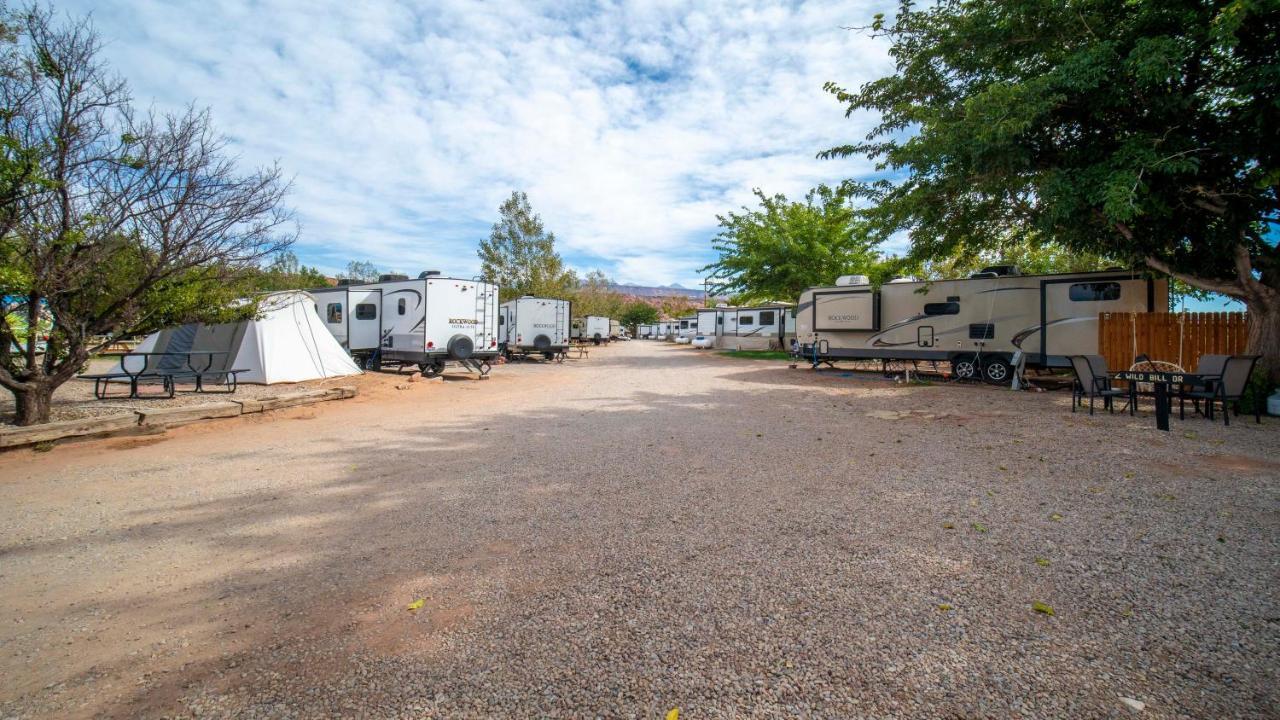 Outdoor Glamping Jayco Rv Ok35 Lejlighed Moab Eksteriør billede